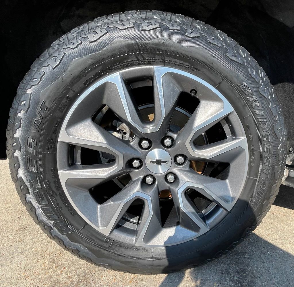 Used 2021 Chevrolet Tahoe LT image 17