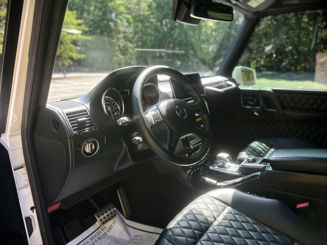 Used 2014 Mercedes-Benz G 63 AMG 4MATIC image 17
