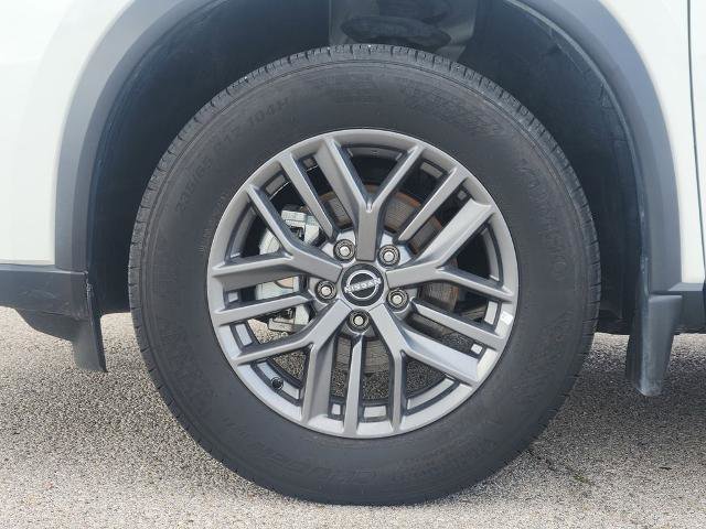 Certified 2025 Nissan Rogue S AWD/4WD image 7