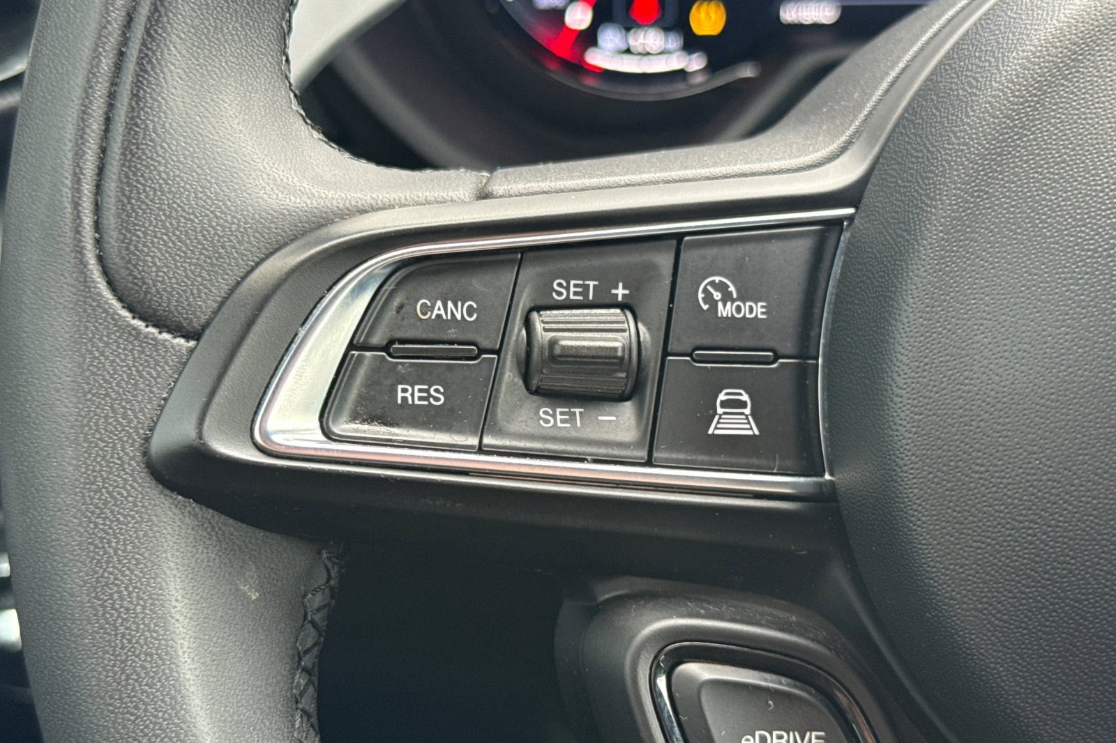 Used 2024 Dodge Hornet R/T w/ R/T Blacktop Package image 29