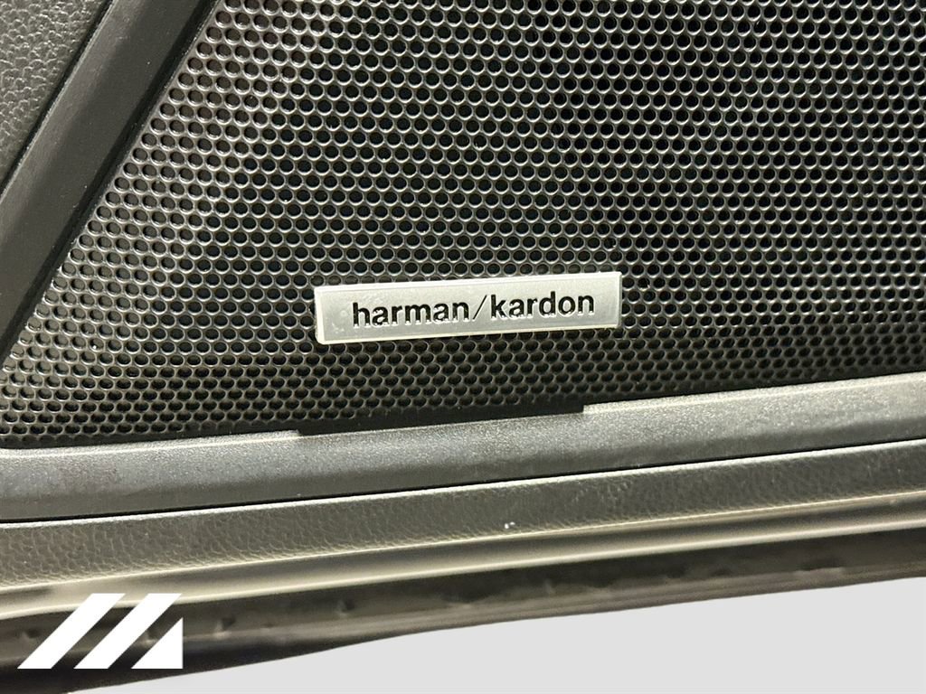 Certified 2025 Subaru Outback Limited image 21