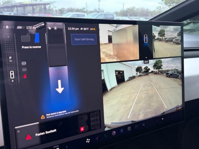 Used 2024 Tesla Cybertruck AWD Crew Cab image 9