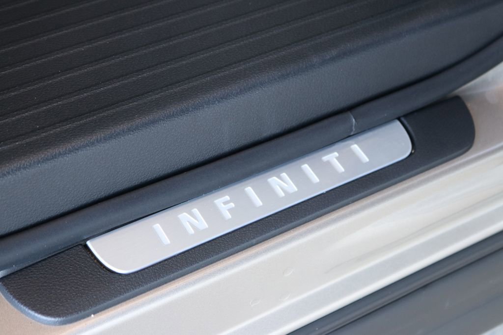 Certified 2025 INFINITI QX60 Luxe image 31