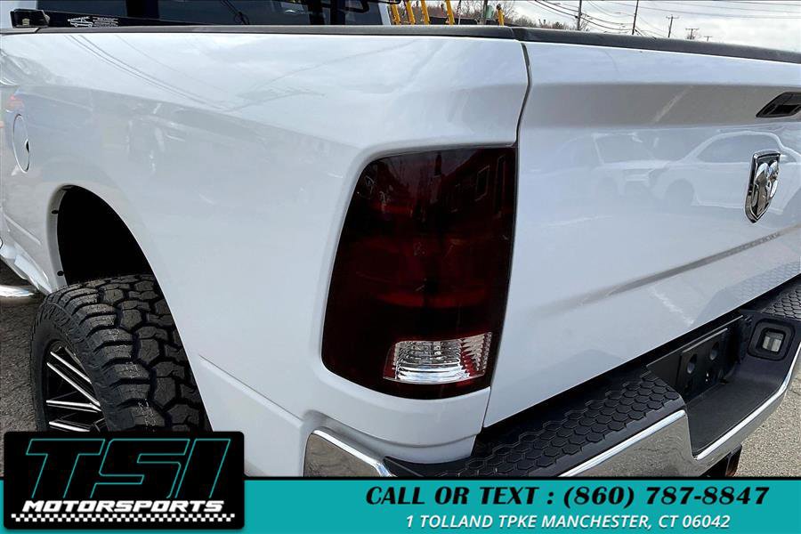 Used 2018 RAM 2500 Tradesman w/ Chrome Appearance Group AWD/4WD image 31