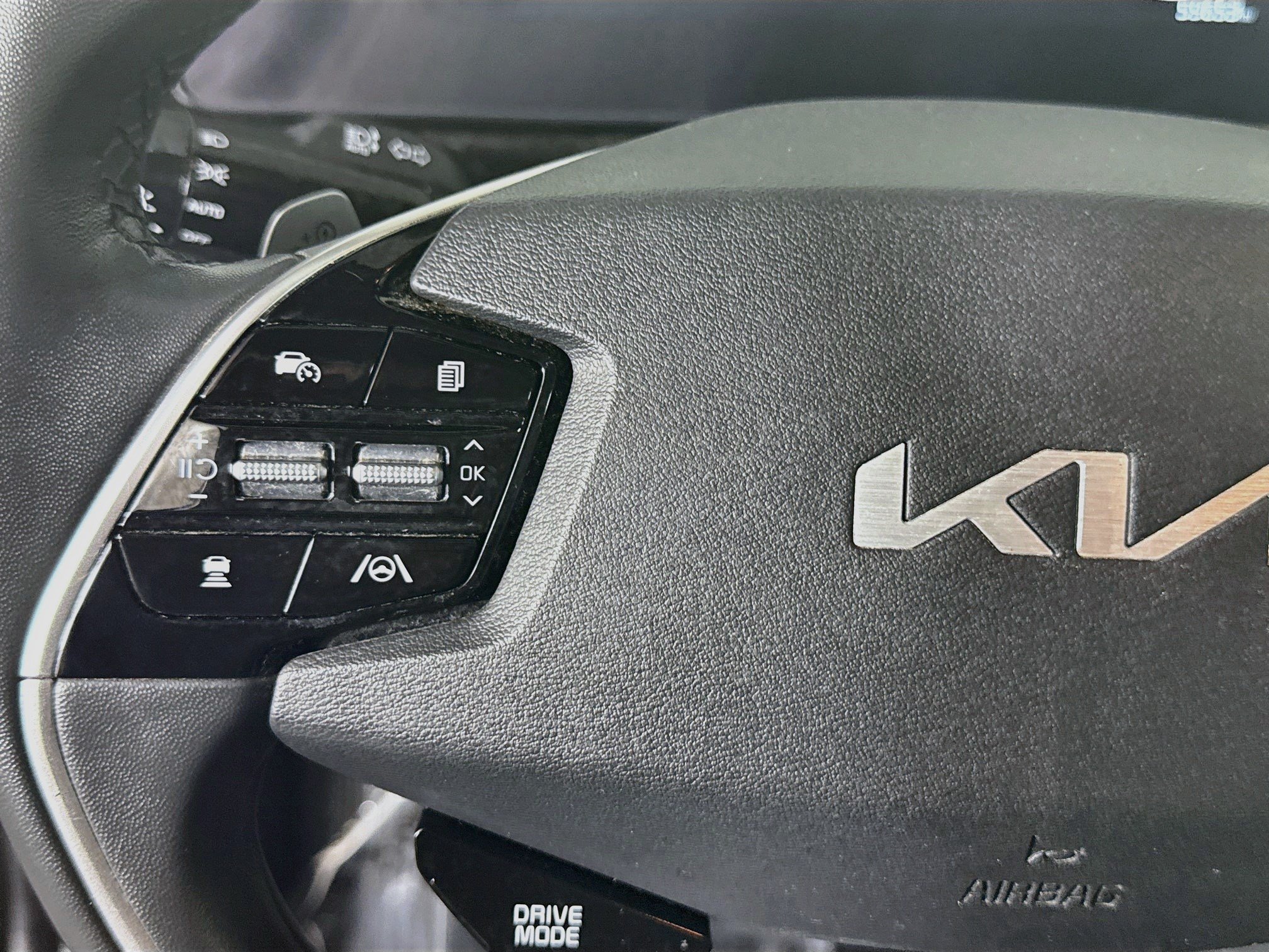 Used 2023 Kia Niro Wind FWD image 14