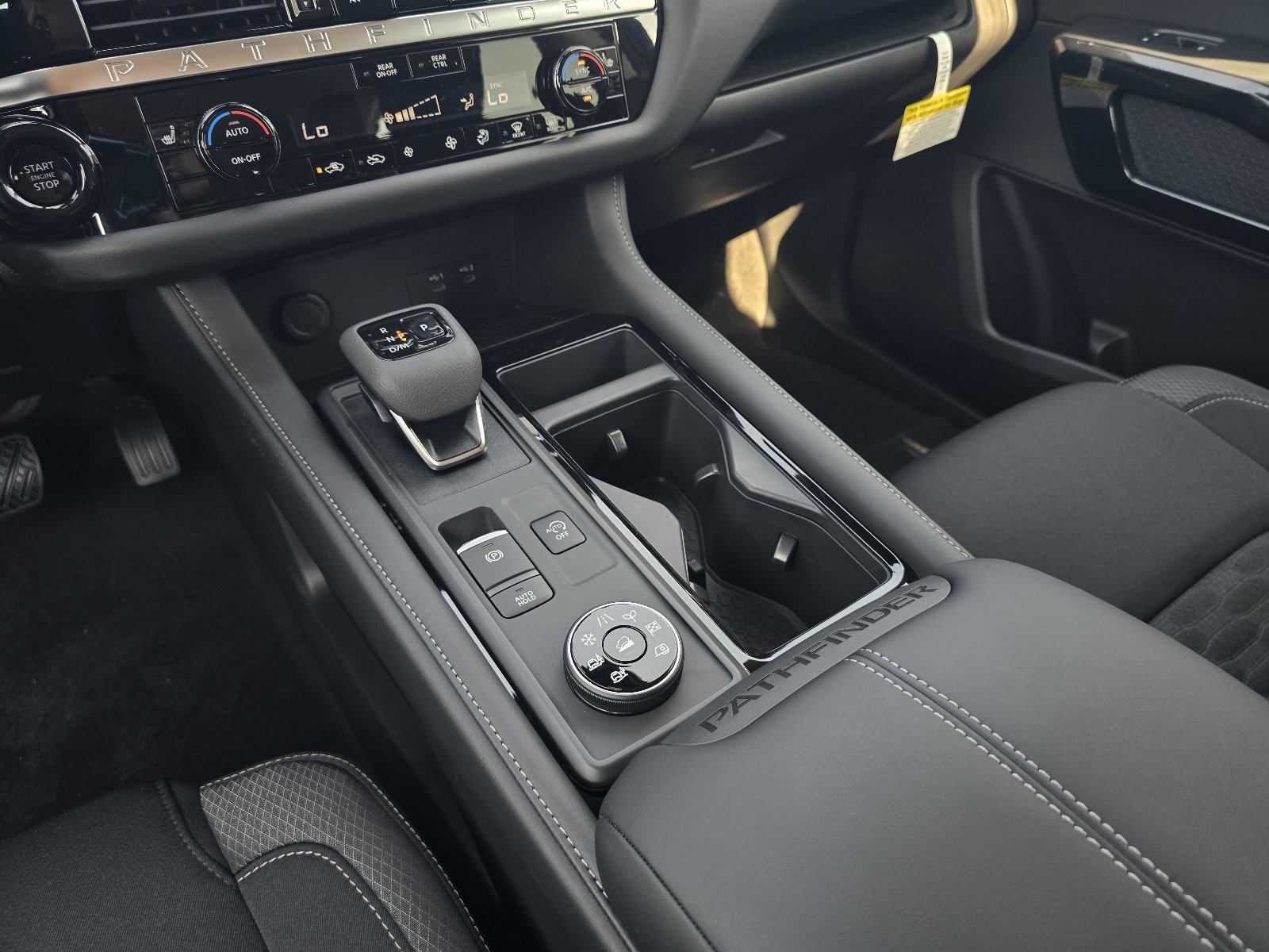 New 2026 Nissan Pathfinder SV AWD/4WD image 18