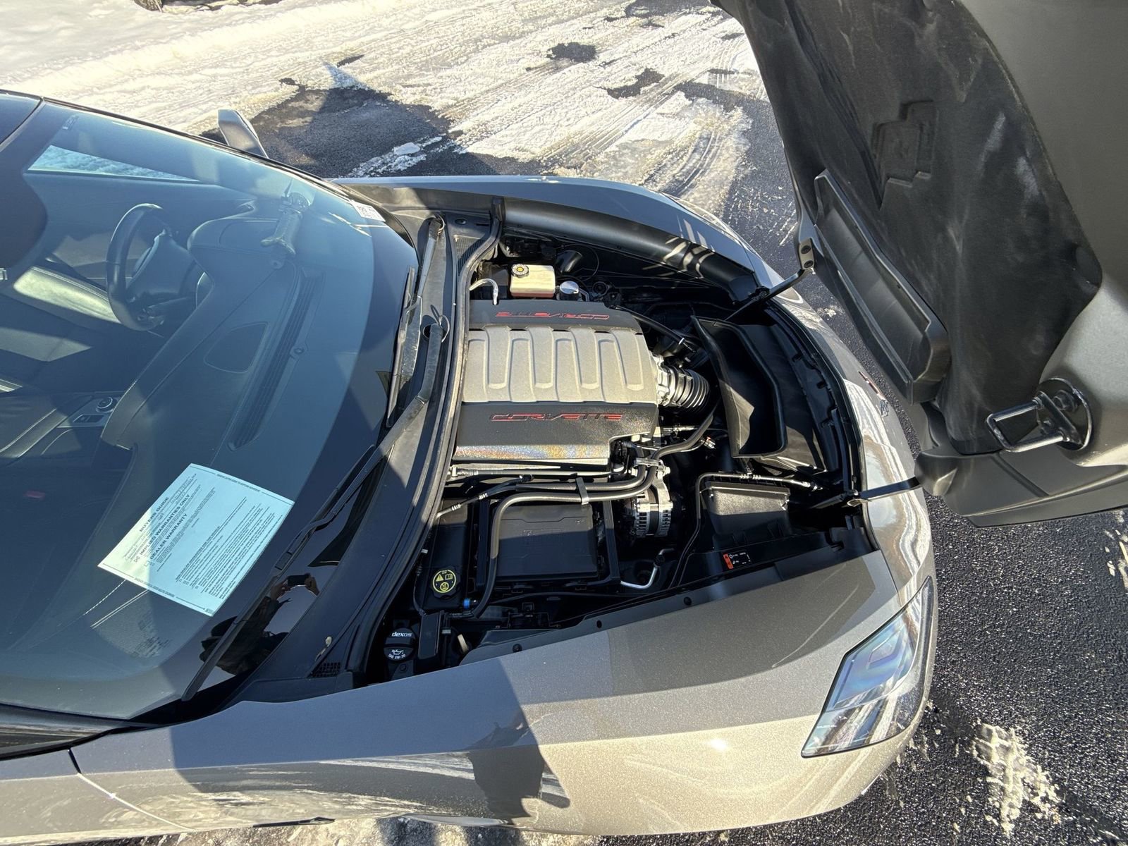 Used 2015 Chevrolet Corvette Stingray Coupe w/ Carbon Flash Badge Package image 27