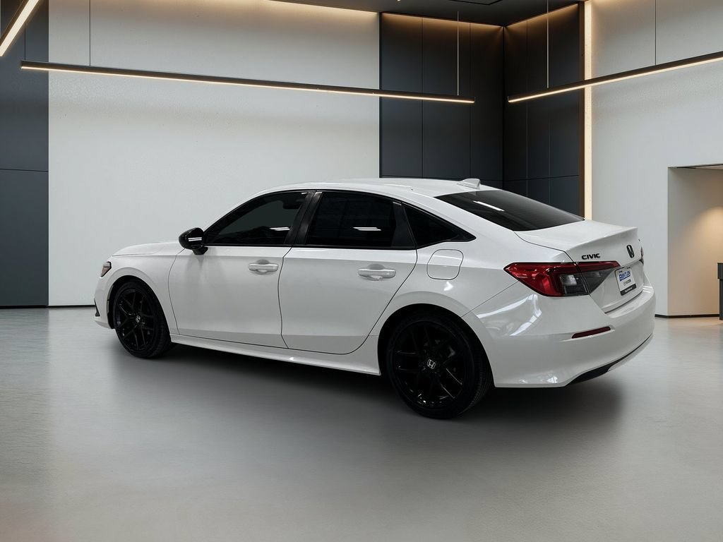 Used 2023 Honda Civic Sport image 3
