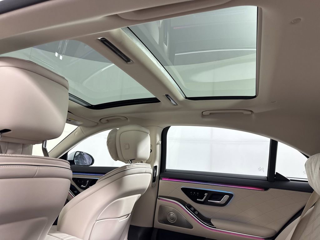 Certified 2024 Mercedes-Benz S 580 4MATIC Sedan image 21