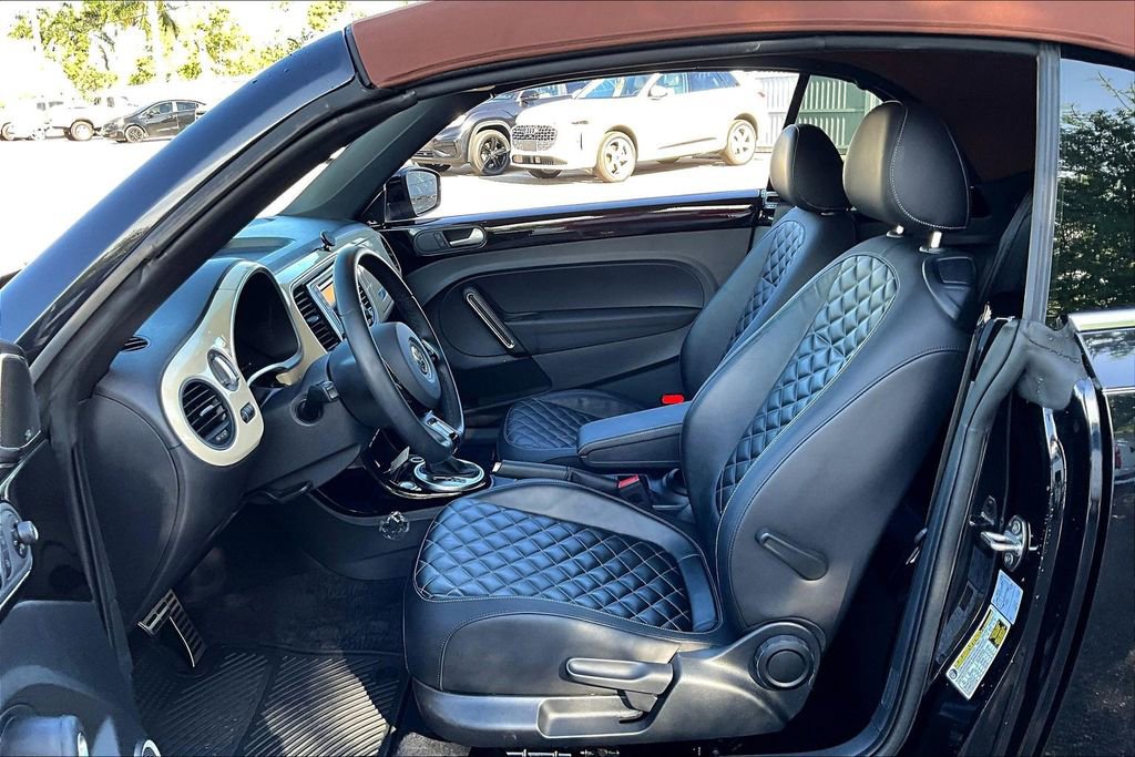 Used 2019 Volkswagen Beetle 2.0T Final Edition SEL image 20