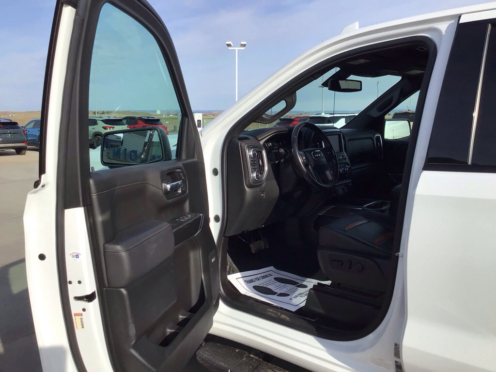 Used 2021 GMC Sierra 1500 AT4 w/ AT4 Preferred Package image 10