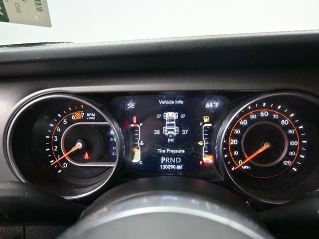 Used 2018 Jeep Wrangler Unlimited Sahara image 14