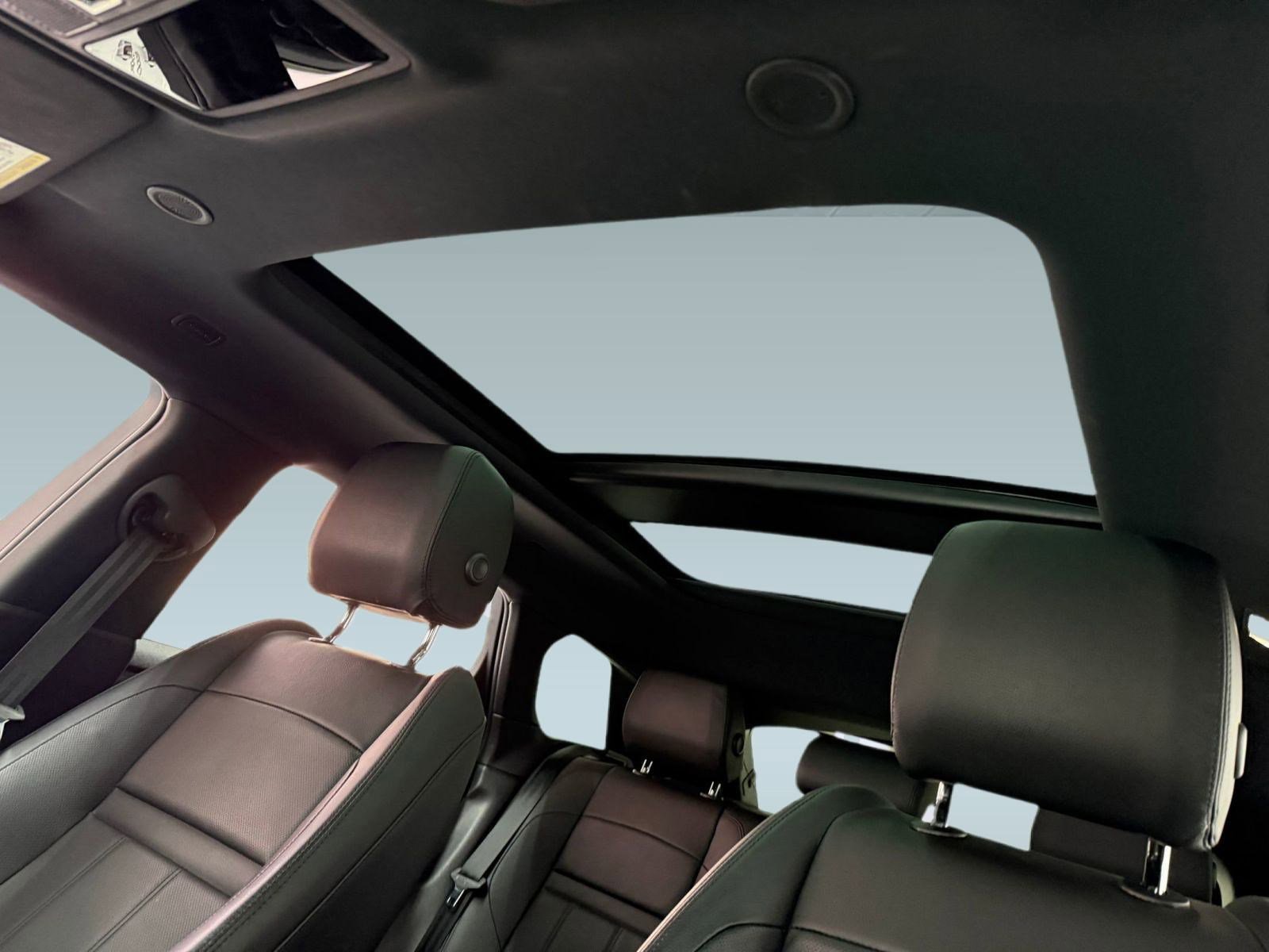 Used 2024 Land Rover Range Rover Evoque S image 13