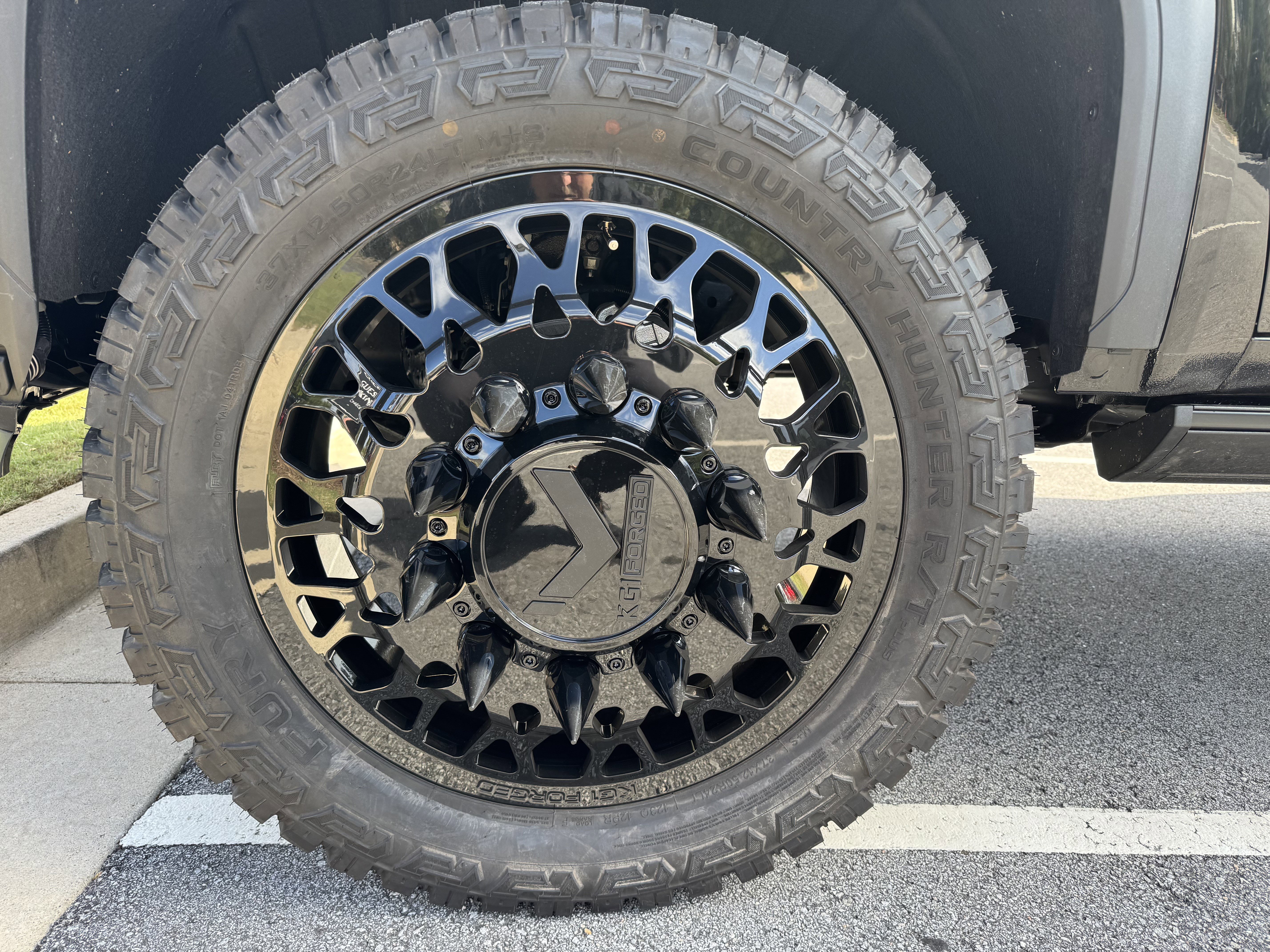Used 2026 GMC Sierra 3500 Denali Ultimate image 7
