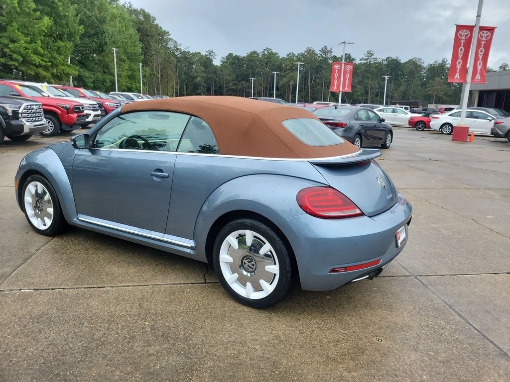 Used 2019 Volkswagen Beetle 2.0T Final Edition SEL FWD image 3