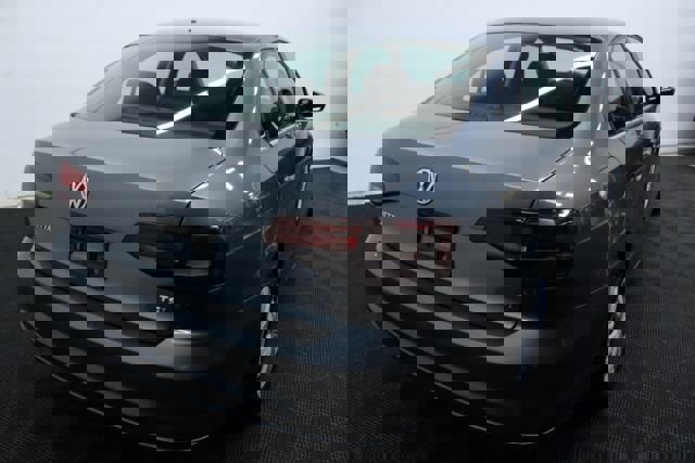 Used 2017 Volkswagen Jetta S image 5