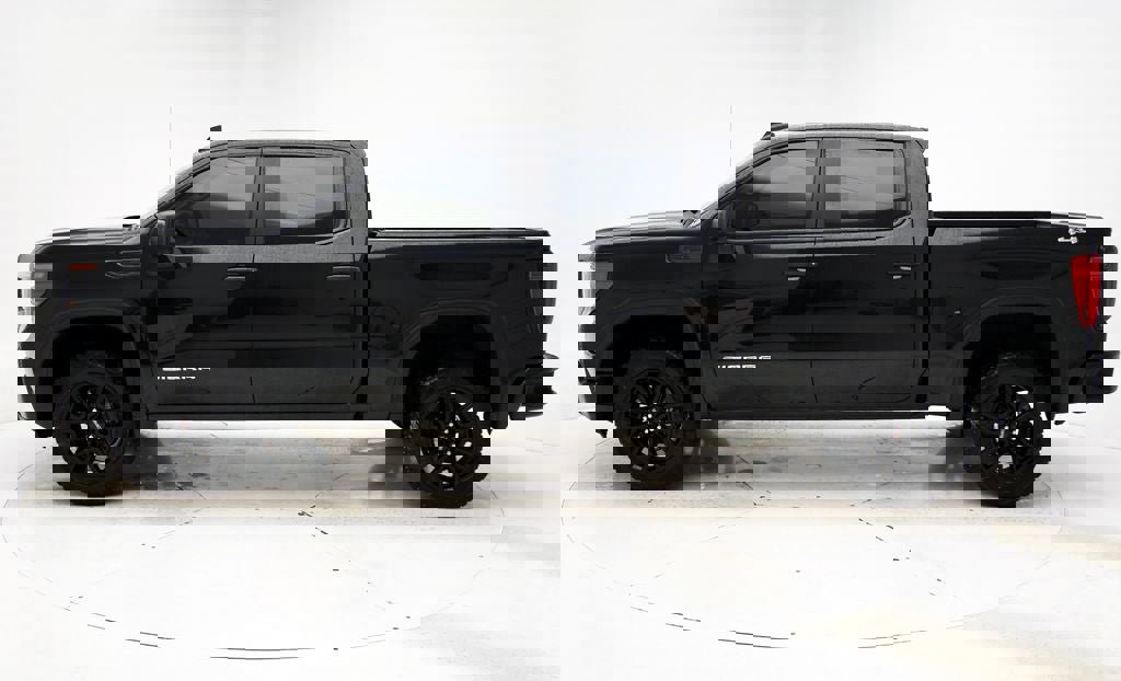 Used 2024 GMC Sierra 1500 Pro w/ Graphite Edition image 5