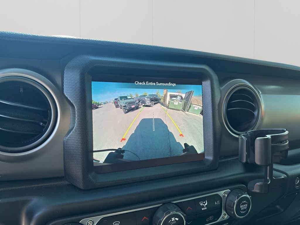 Used 2022 Jeep Wrangler Unlimited Sport image 38