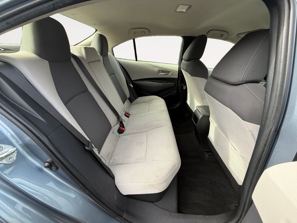 Used 2021 Toyota Corolla LE FWD image 23
