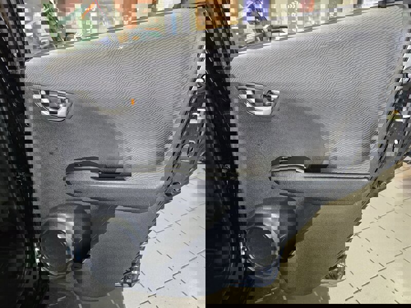 Used 2010 Honda Fit image 15