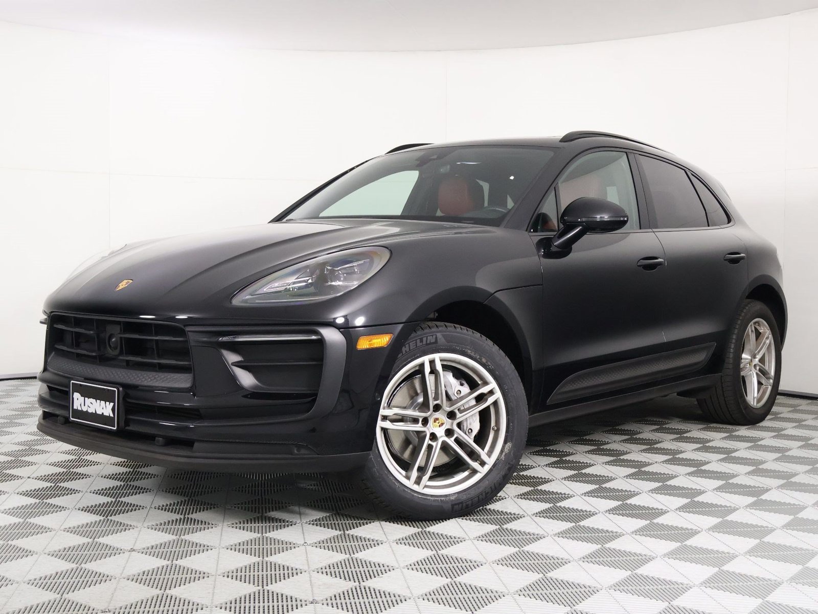 Certified 2023 Porsche Macan