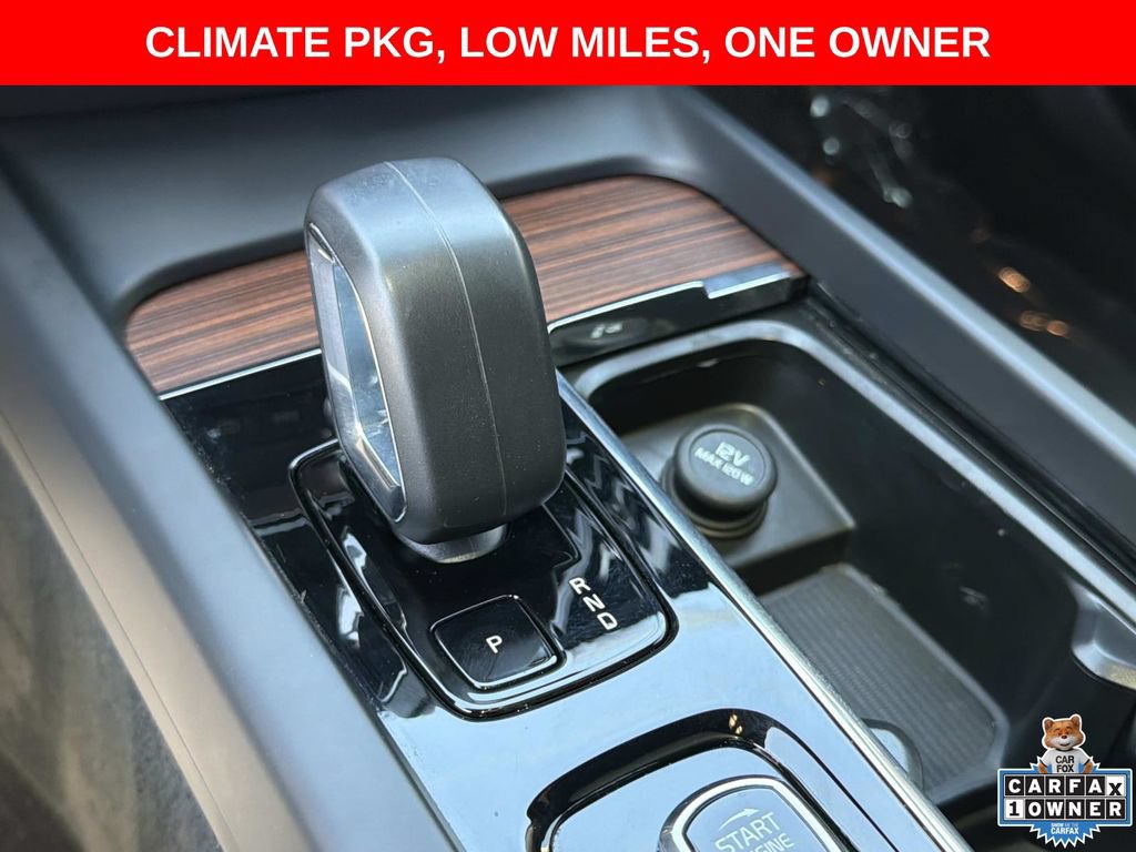 Used 2023 Volvo S60 B5 Plus w/ Climate Package AWD/4WD image 25