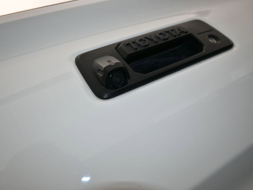 Used 2021 Toyota Tacoma SR5 image 43