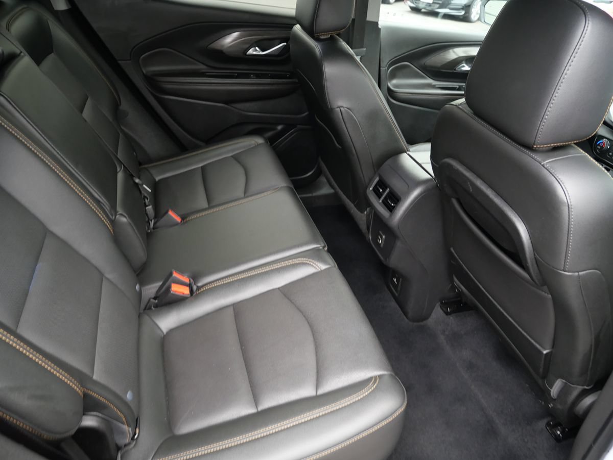 Used 2020 GMC Terrain SLT w/ Preferred Package FWD image 25
