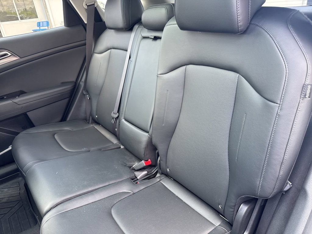 Used 2025 Kia Sportage EX w/ Premium Package FWD image 30