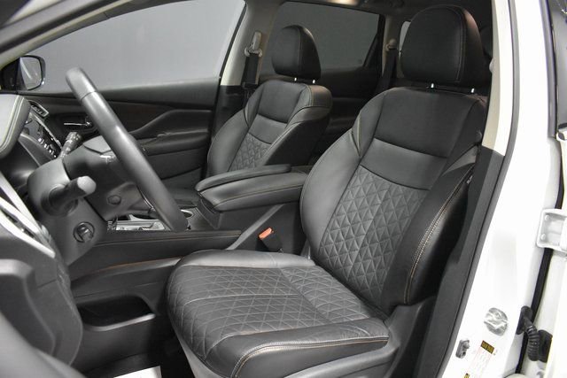Certified 2024 Nissan Murano Platinum w/ Cargo Package image 5