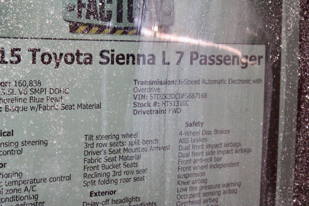 Used 2015 Toyota Sienna L image 31