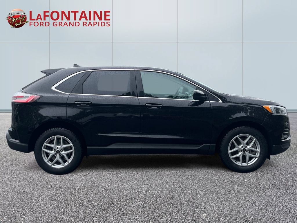 Certified 2023 Ford Edge SEL w/ Convenience Package AWD/4WD image 8