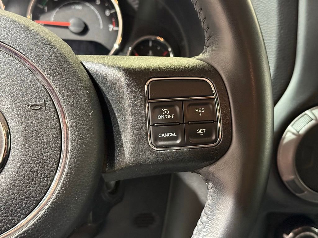 Used 2018 Jeep Wrangler Unlimited Sport w/ Connectivity Group AWD/4WD image 22