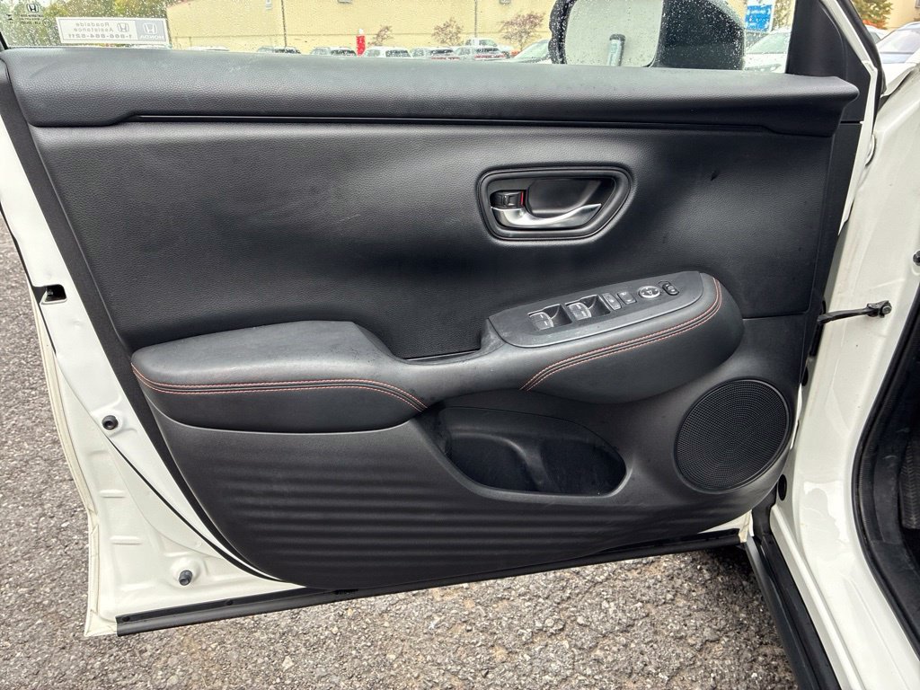 Used 2024 Honda HR-V Sport image 33