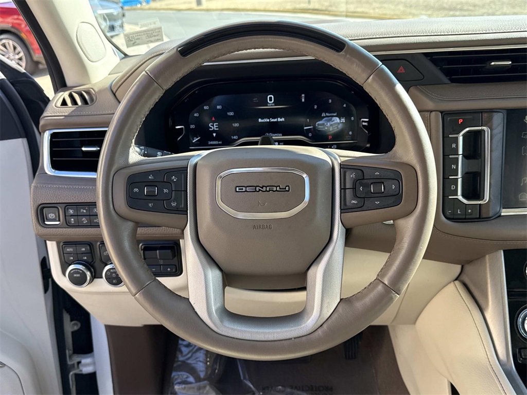 Used 2023 GMC Yukon Denali w/ Advanced Technology Package image 20
