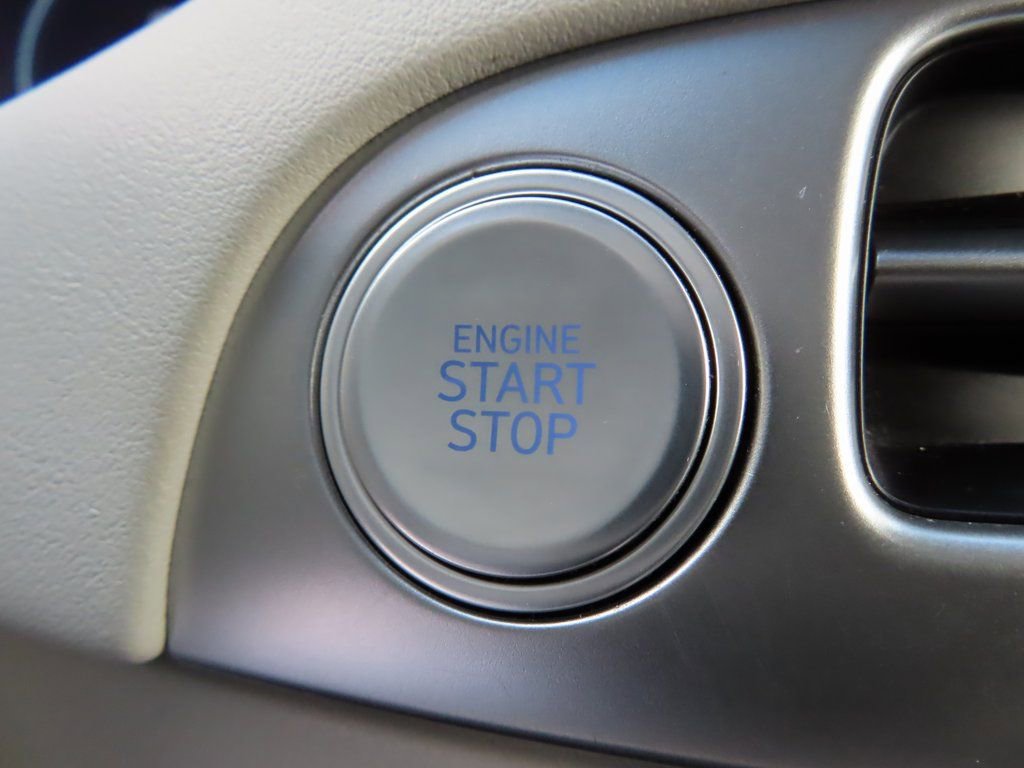 Used 2024 Hyundai Palisade Limited image 11