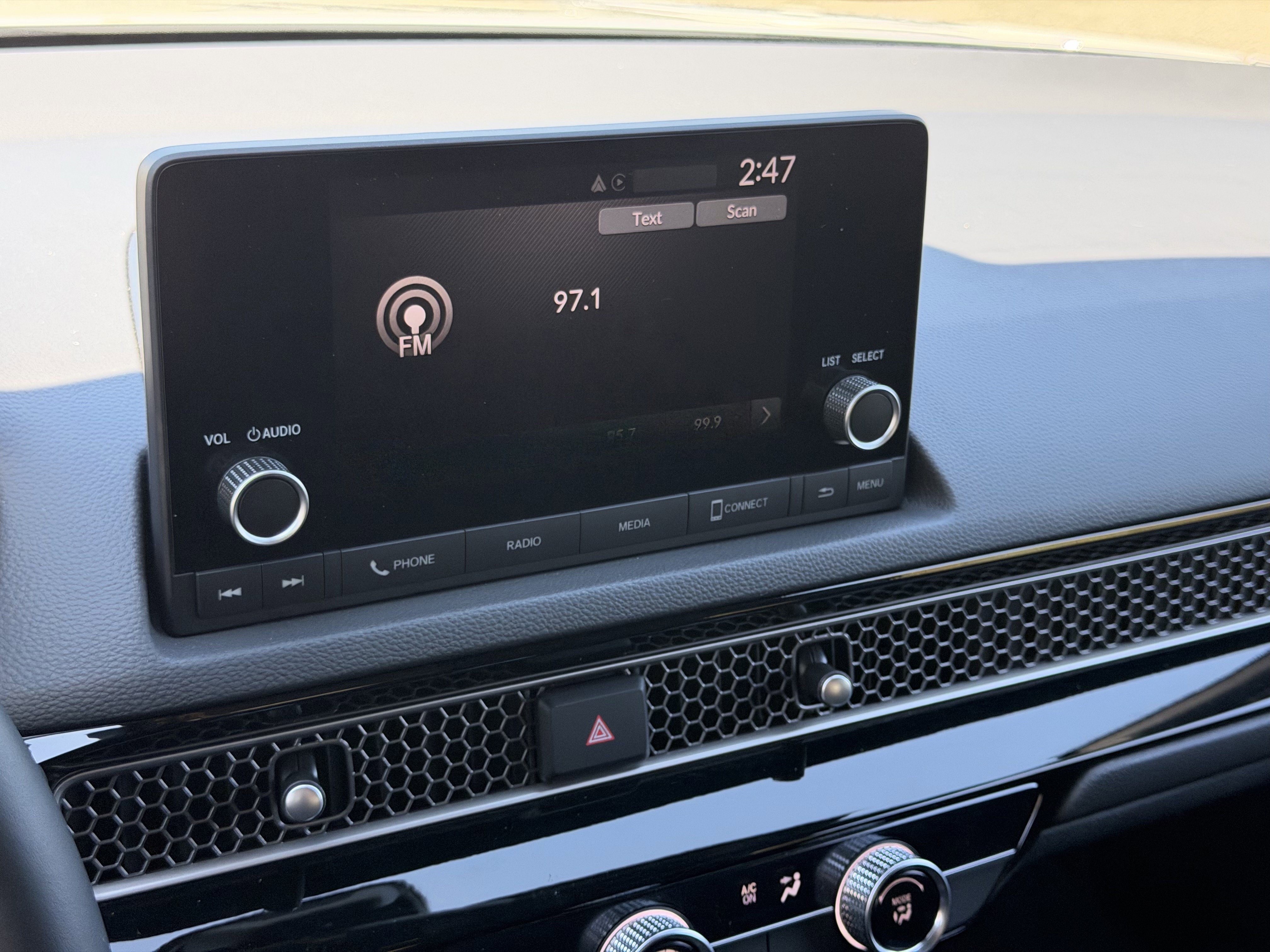 Certified 2025 Honda Civic Sport image 21