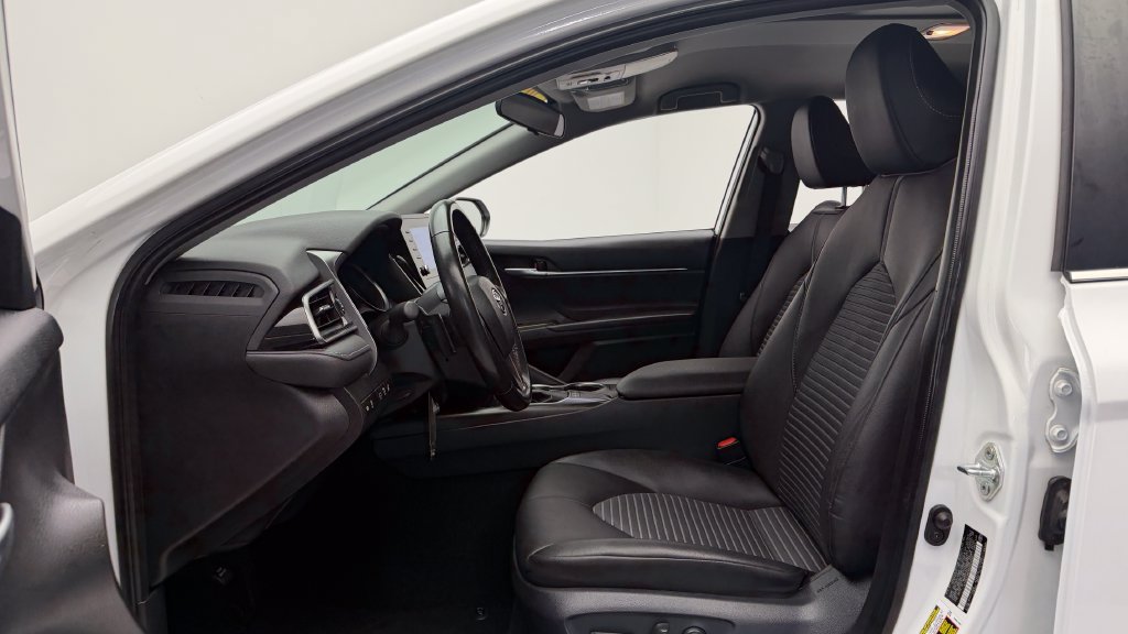 Certified 2024 Toyota Camry SE w/ Cold Weather Package FWD image 10