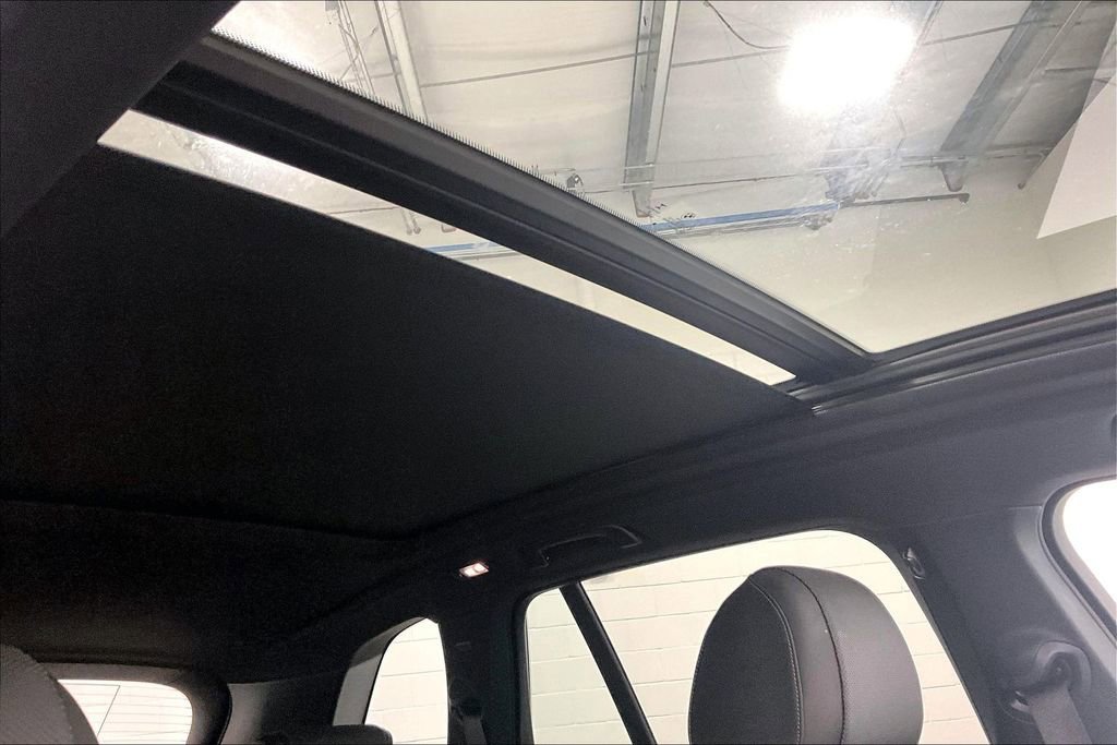 Used 2023 BMW X5 xDrive40i w/ Premium Package image 17