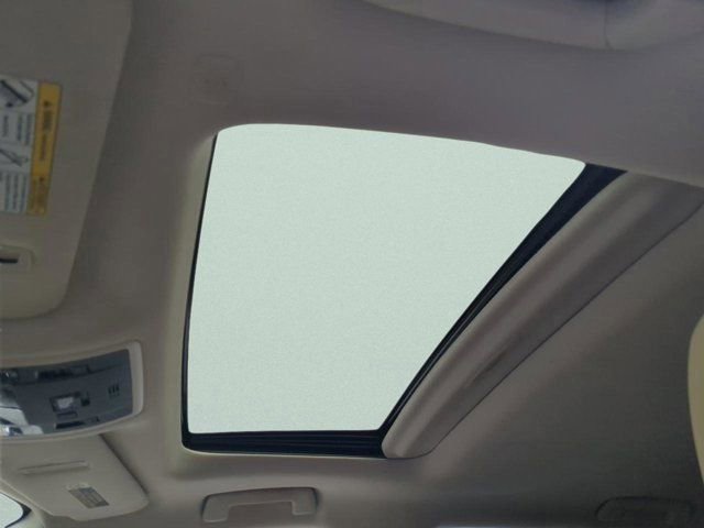 Used 2020 Lexus RX 350L Premium w/ Premium Package image 15