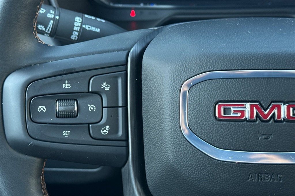 Certified 2024 GMC Yukon XL AT4 image 30