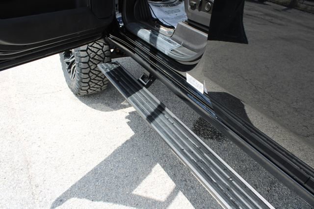 Used 2024 GMC Sierra 2500 AT4 w/ AT4 Premium Plus Package image 19