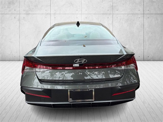 New 2026 Hyundai Elantra Limited video 2