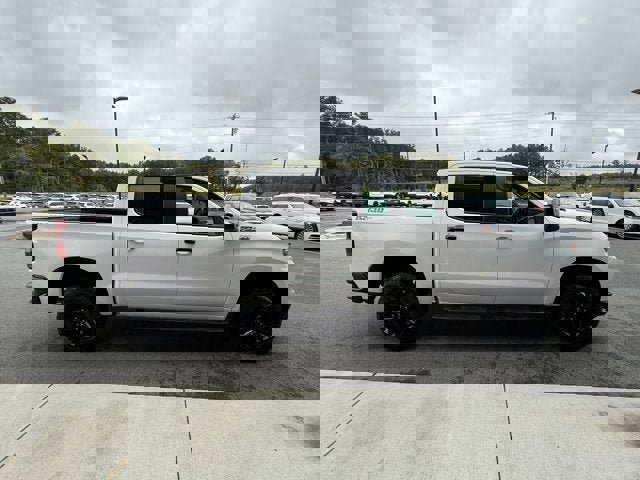 Used 2024 Chevrolet Silverado 1500 LT Trail Boss w/ Protection Package image 7