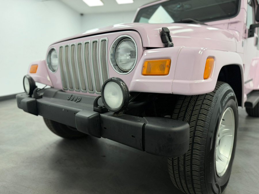 Used 2004 Jeep Wrangler Sahara w/ Dual Top Group AWD/4WD image 22