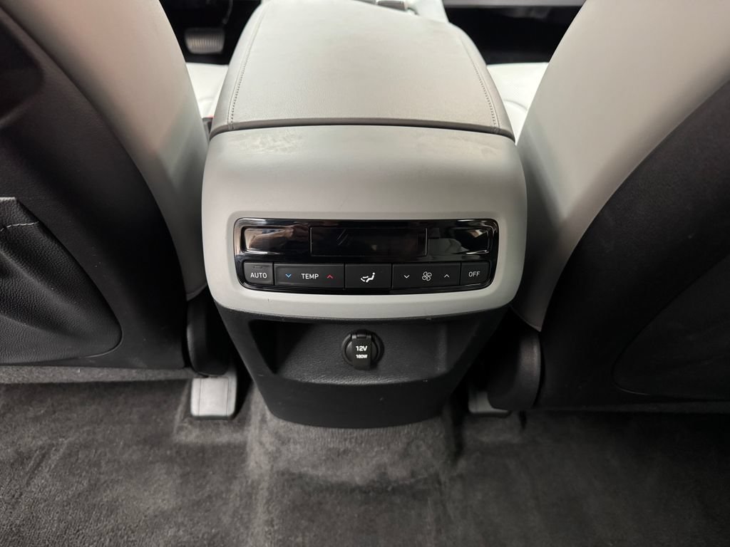 Used 2025 Hyundai Palisade SEL AWD/4WD image 11