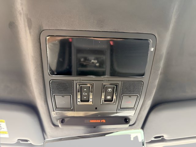 New 2026 Land Rover Defender 110 OCTA AWD/4WD image 80