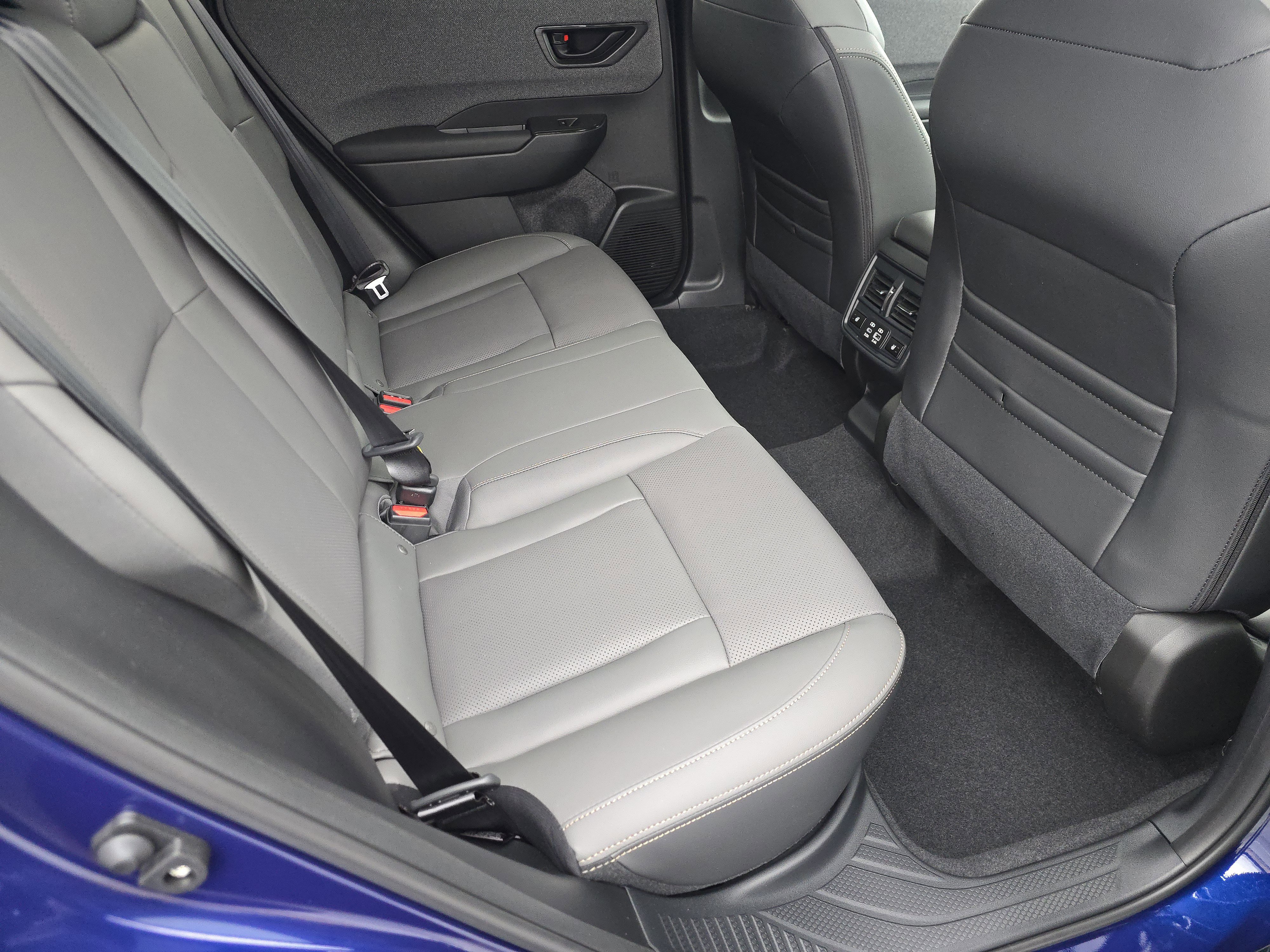 New 2026 Subaru Outback Limited image 18