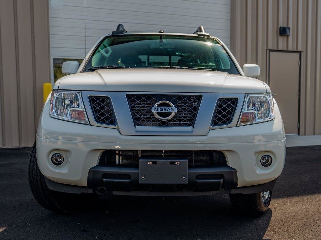 Used 2021 Nissan Frontier PRO-4X w/ Pro-4x Utility Package AWD/4WD image 5