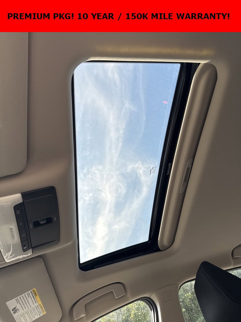 New 2025 Nissan Altima 2.5 SV w/ SV Premium Package image 30